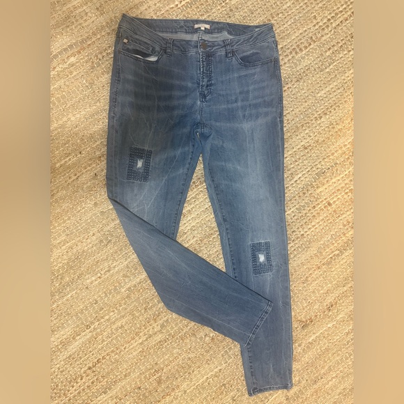 Dear John Jeans with Patchwork - Picture 1 of 1